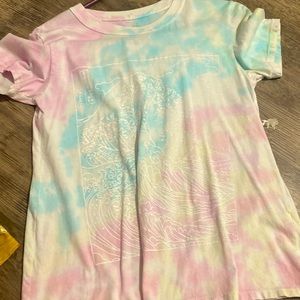 super cute tie dye shirt from pacsun size small